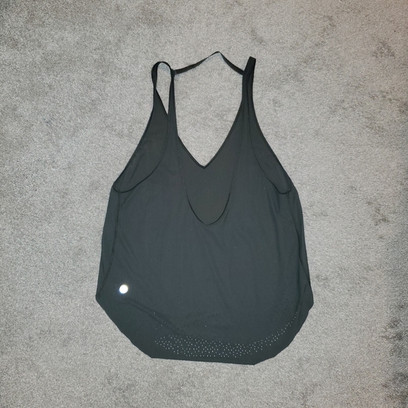 Lululemon Run: Set Free Tank💚 - Picture 8 of 12